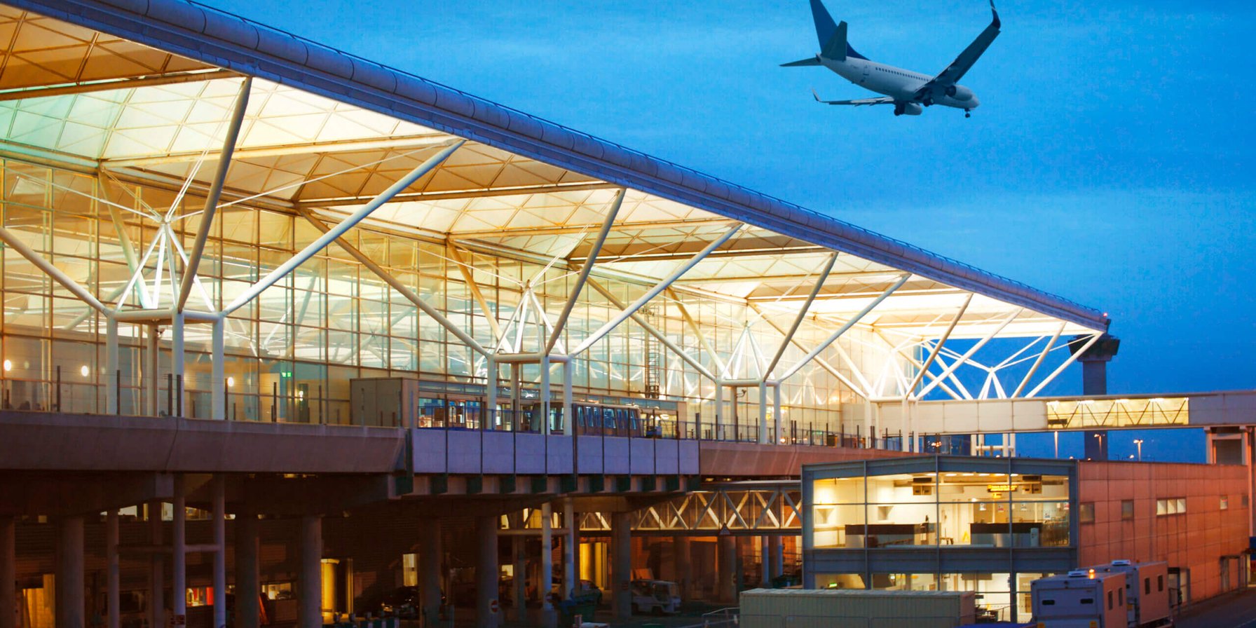 Airport-stock-scaled.jpg thumbnail