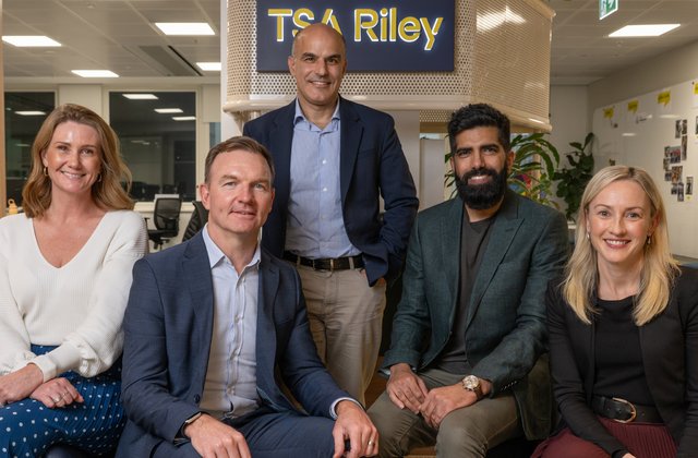 Andrew Gauci: Drawn to the Bigger Picture thumbnail