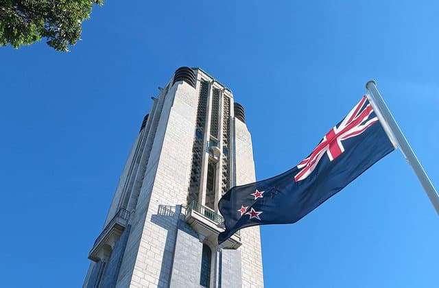 Carillon with flag_scaled thumbnail