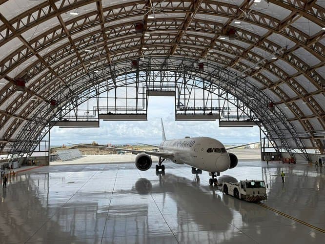 Hangar 4 interior