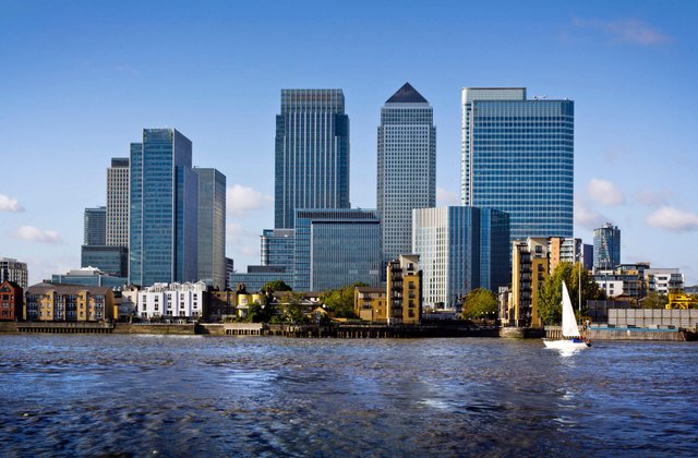 London-Canary-Wharf-scaled.jpg thumbnail