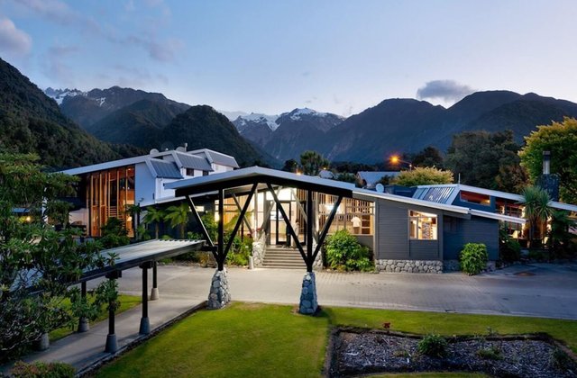 524795-scenic-hotel-franz-josef-glacier-franz-josef-glacier.jpg thumbnail