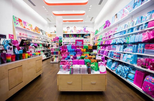 Smiggle-London-Launch-by-Andy-Barnham-8044.jpg thumbnail