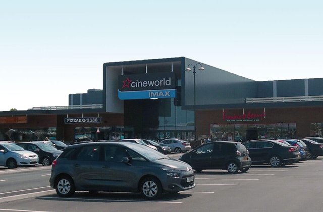 UK_Broughton-retail-park-sam_0107-l-edit-scaled.jpg thumbnail